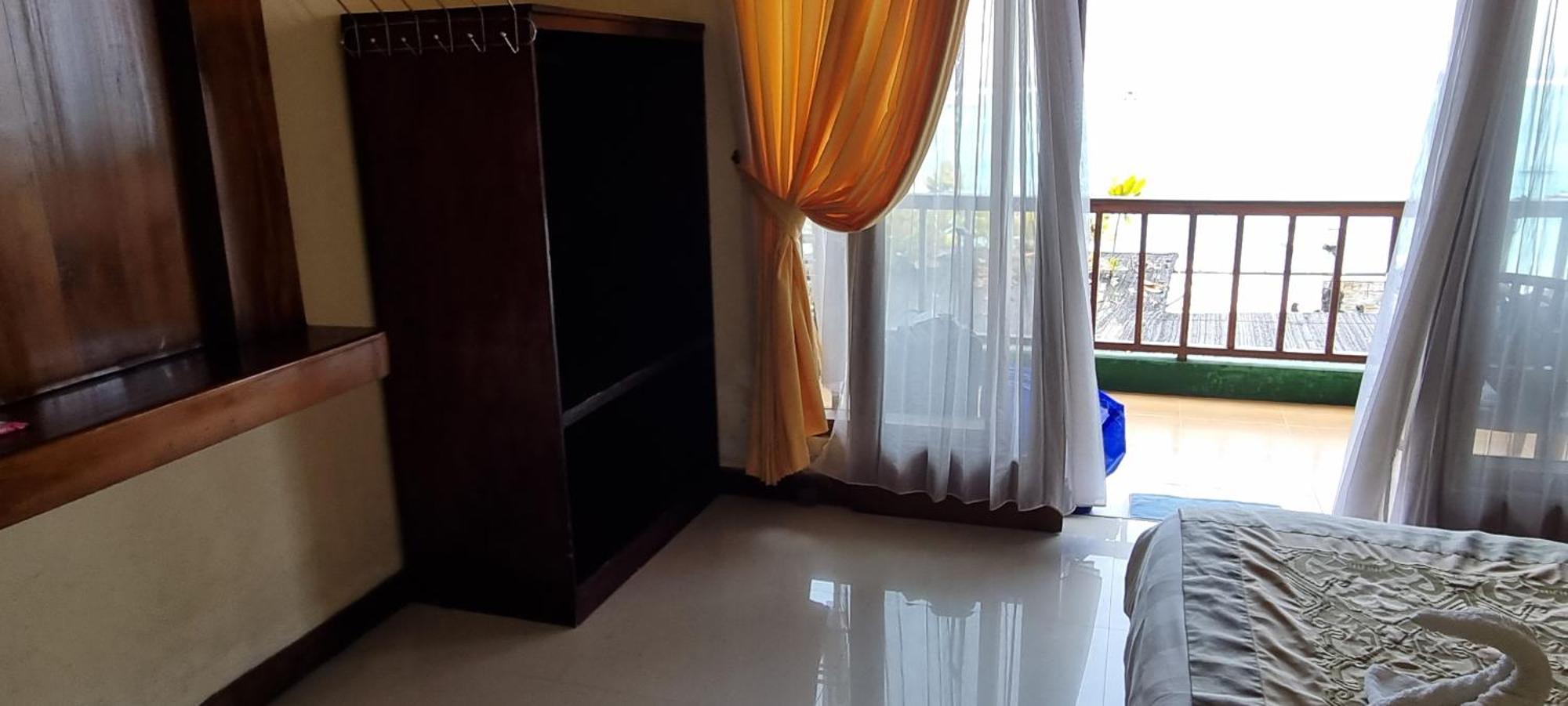 Lembongan Made Inn Nusa Lembongan Exteriör bild